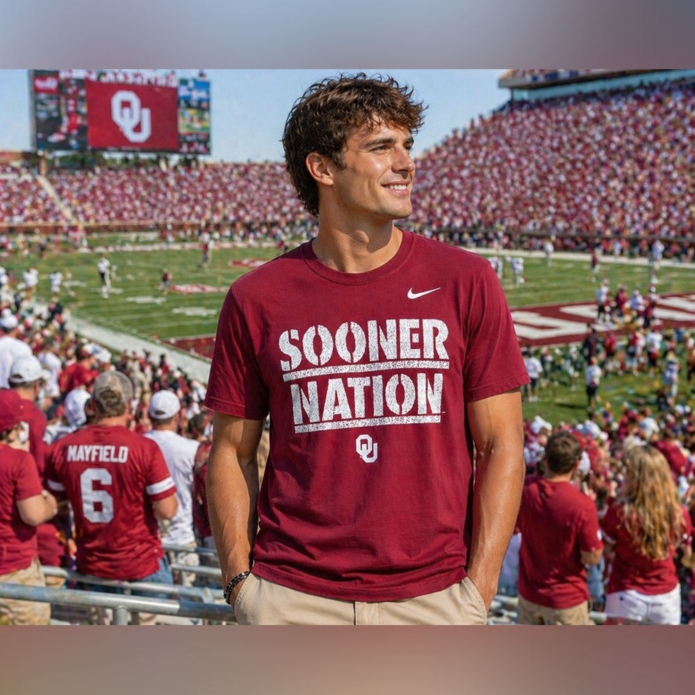 Nike Oklahoma Sooners “Sooner Nation” Crimson Graphic T-Shirt Size S
